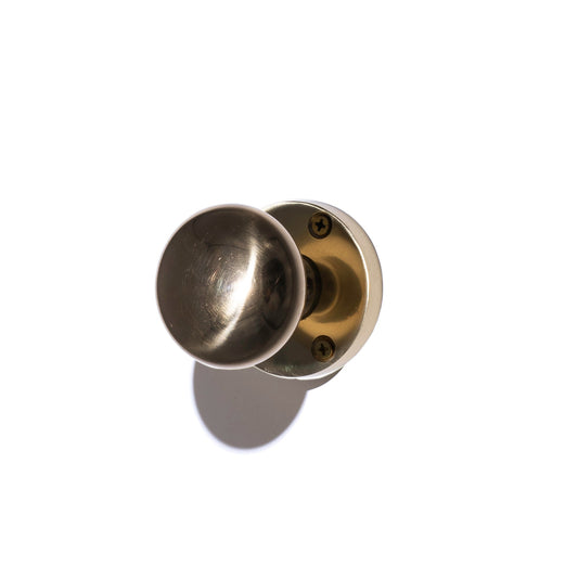 BRASS DOOR KNOB ROUND