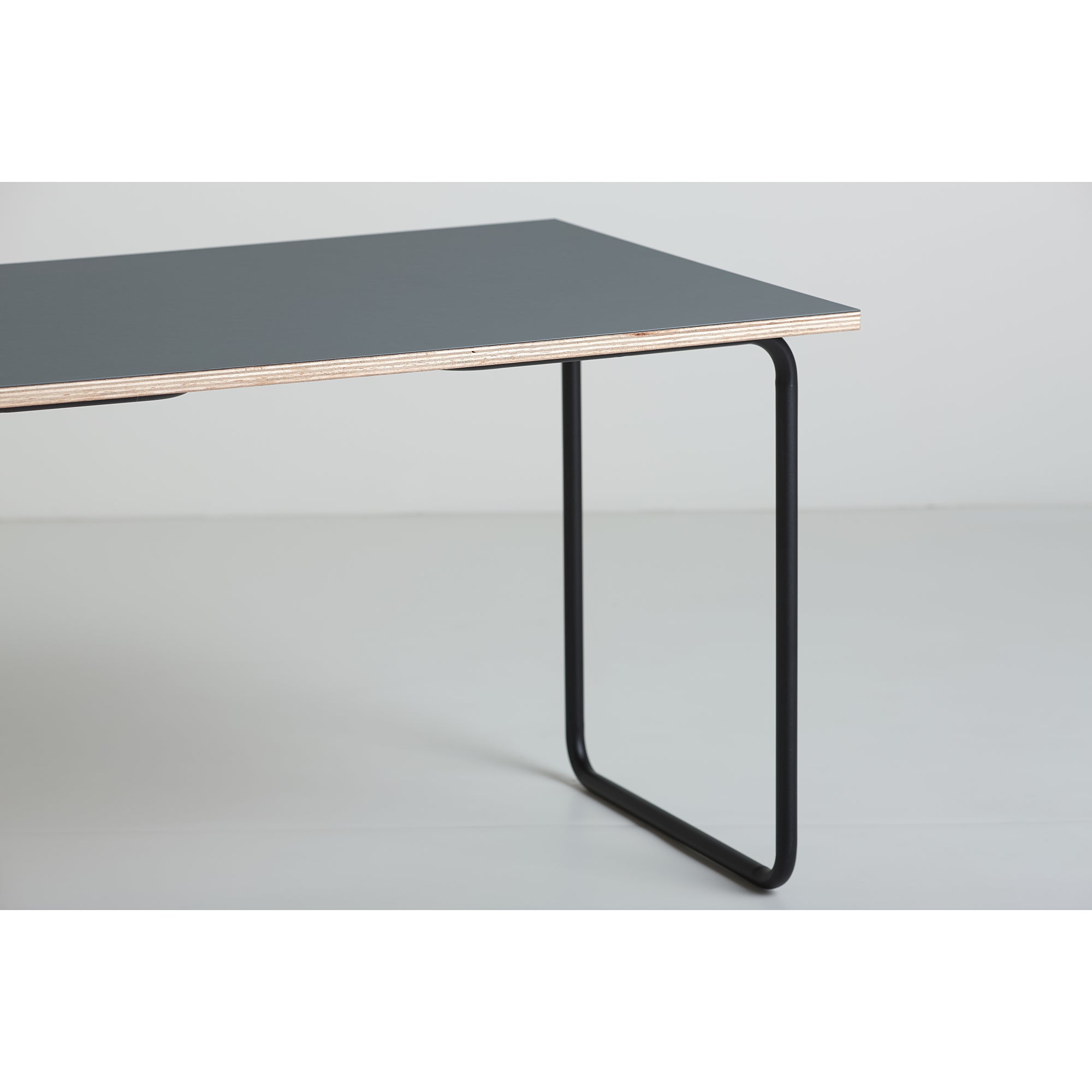 DESK & TABLE LINOLEUM / STEEL PIPE LEG – Park Side Market