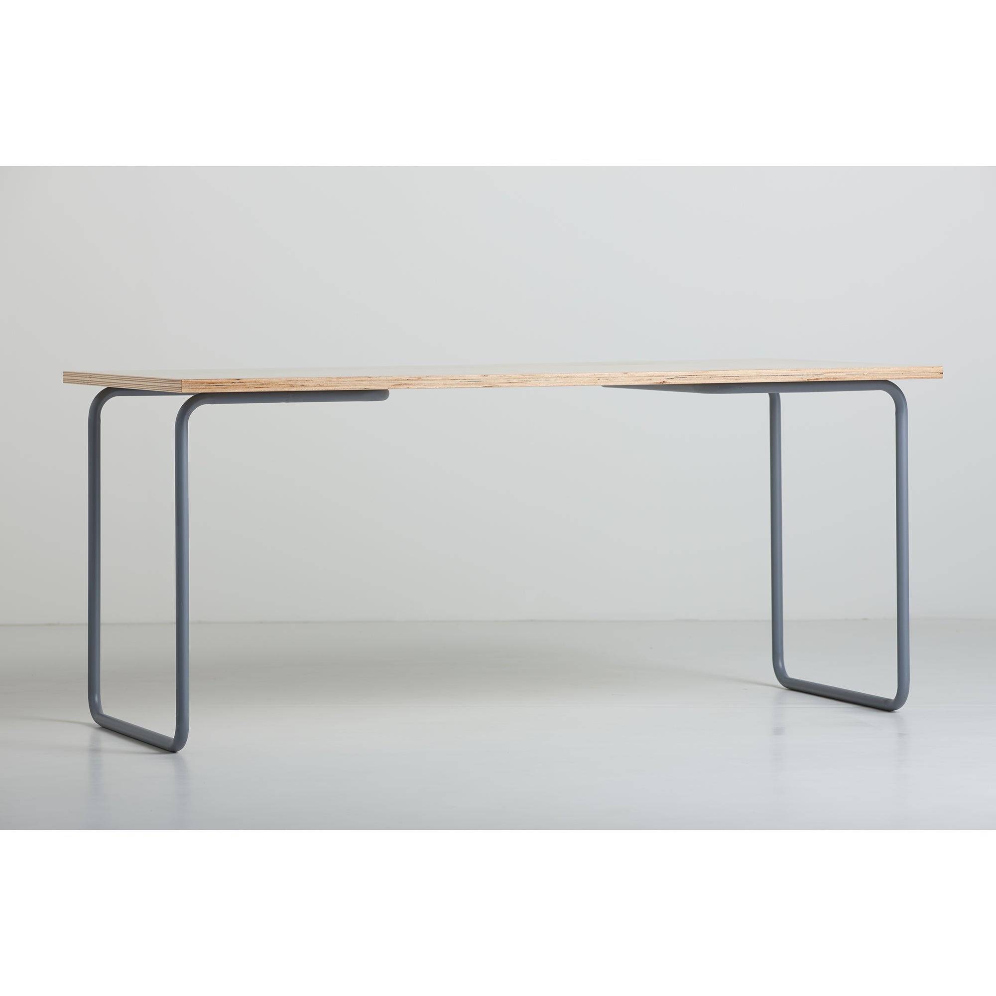 日本未発売 ZEMPIRE Spike Table スパイク テーブル 日本未発売 ZEMPIRE Spike Table スパイク テーブル