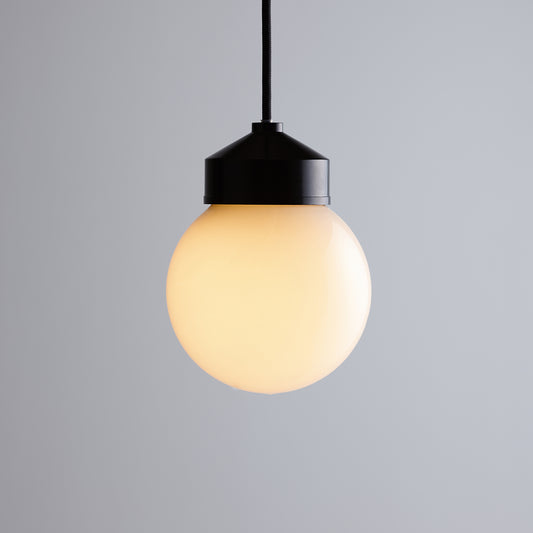 BAKELITE SOCKET & CORD Black