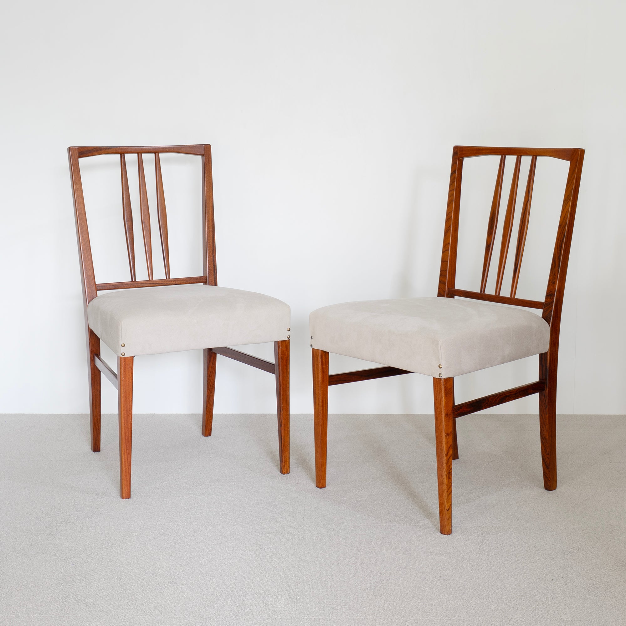 Park Side Market | ERCOL HOOP BACK CHAIR