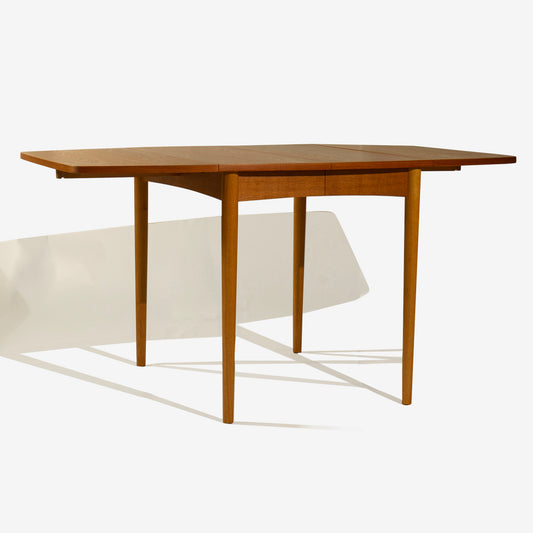 VINTAGE DINING TABLE / TEAK and OAK