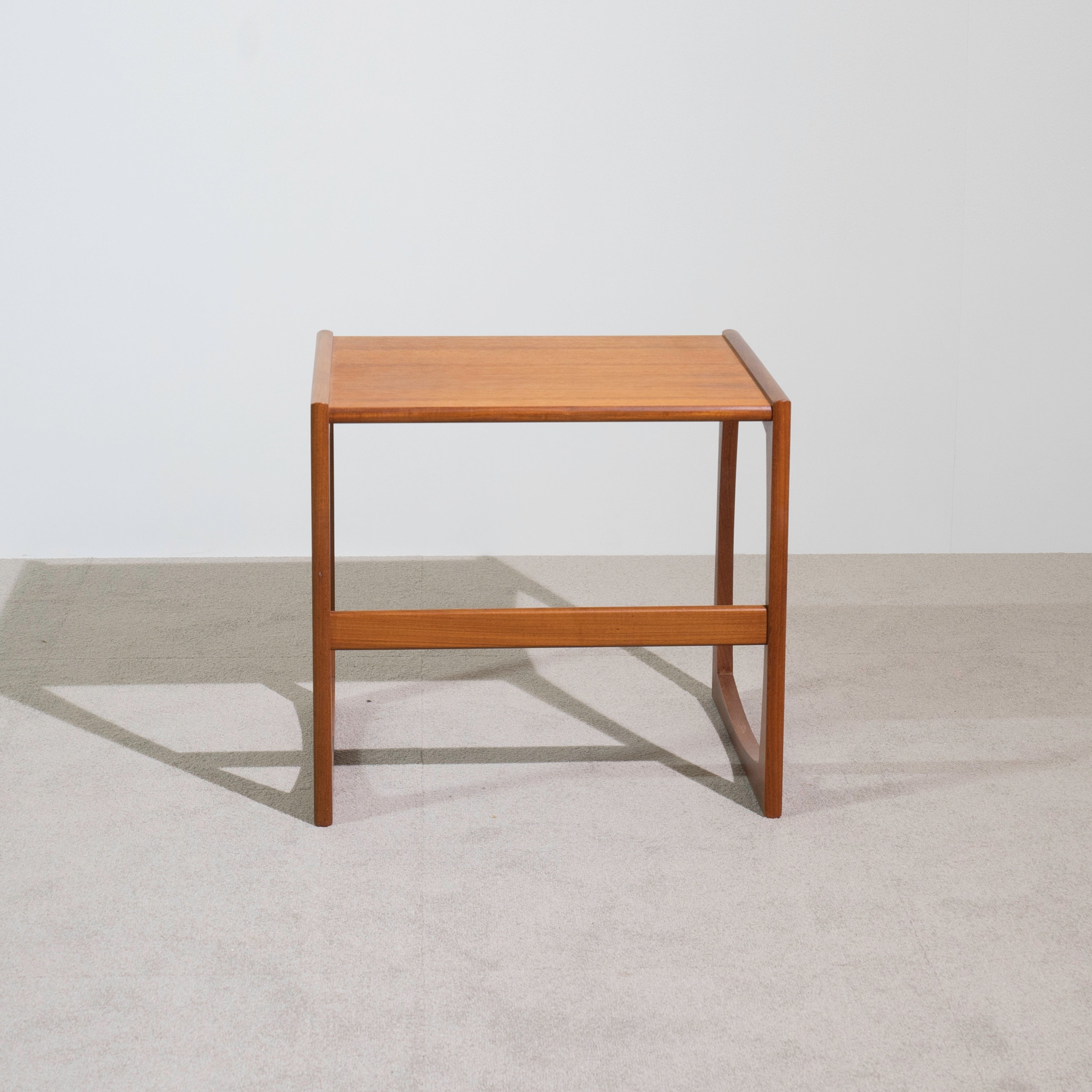 キ*ム様 G-PLAN QUADRILLE クアドリル ネストテーブル g-plan ネスト