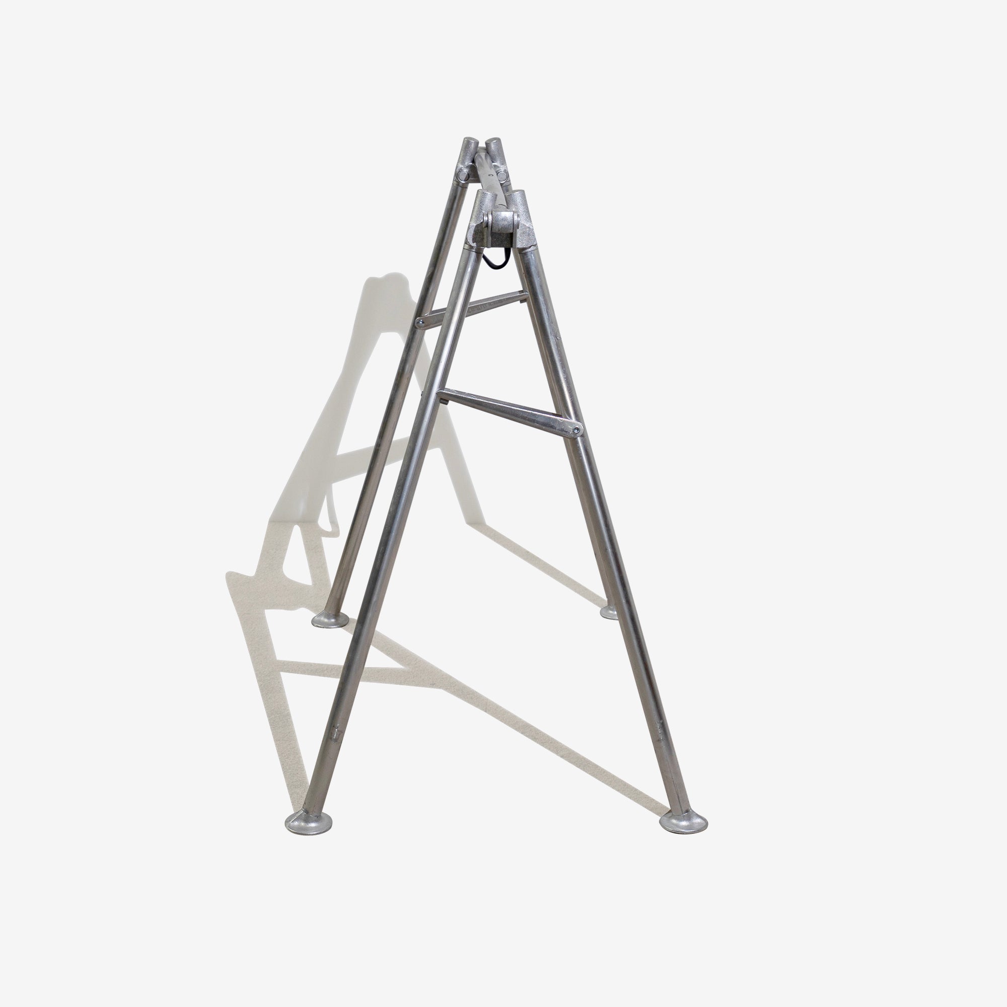 FOLDING LEG SILVER / US Military Surplus – Park Side Market