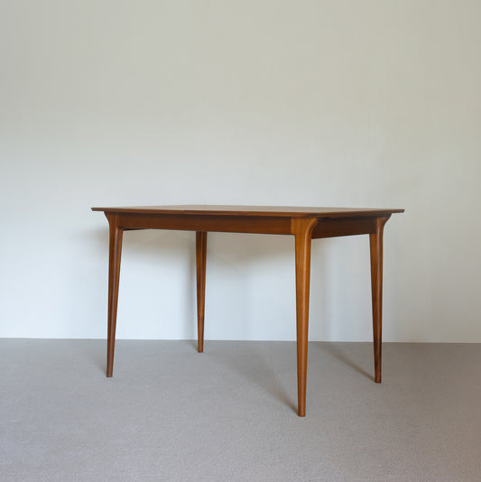 McINTOSH DINING TABLE