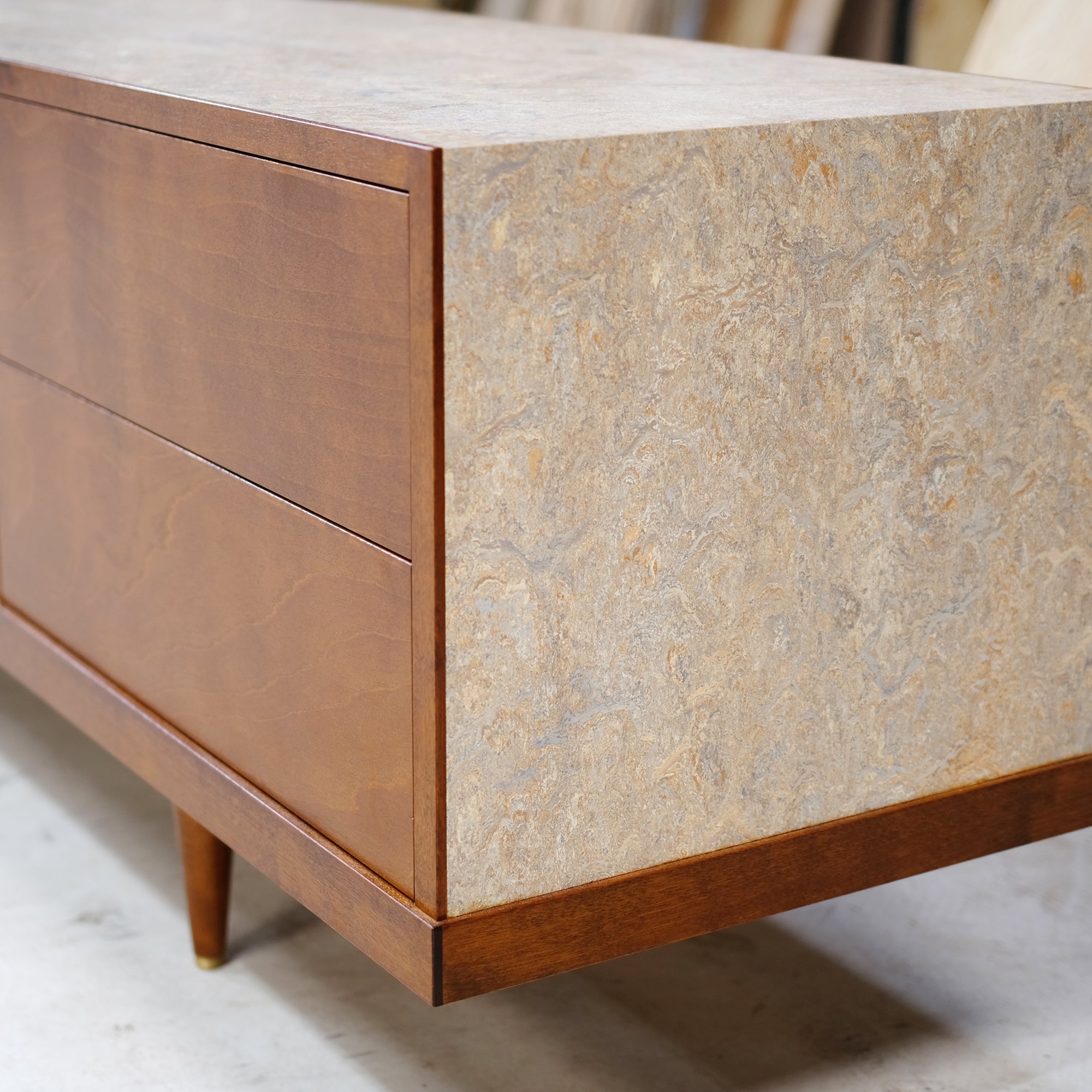 施工事例 ORDER FURNITURE AV BOARD 2020/07